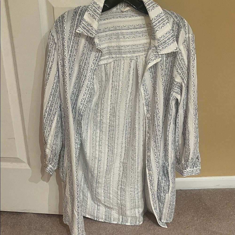 Love stitch button down shirt